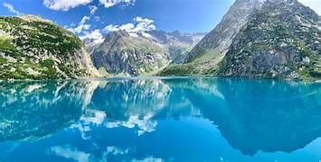 Hidden Gems of Switzerland: Beyond the Tourist Trail