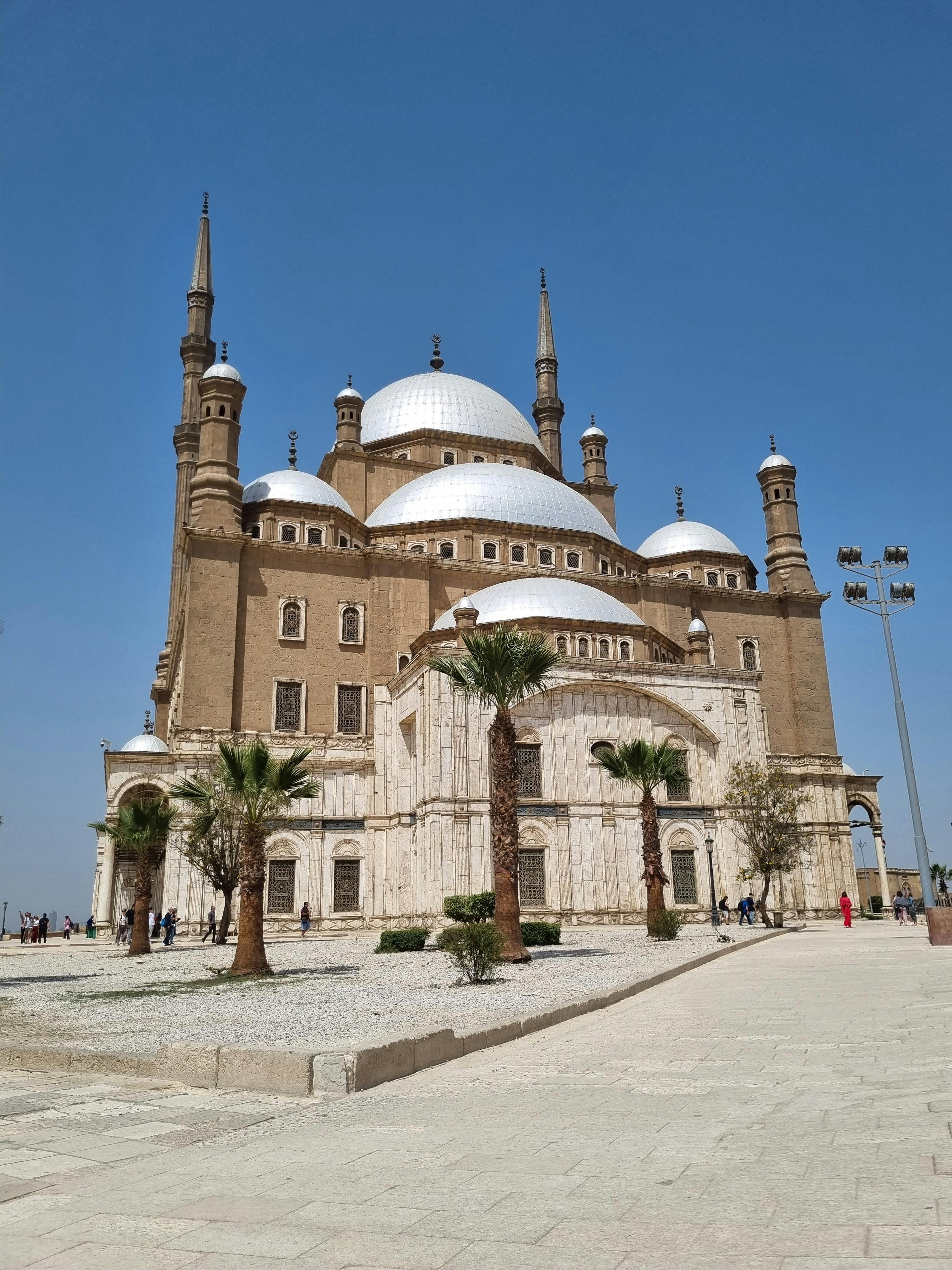 Classic Cairo & Pyramids Image