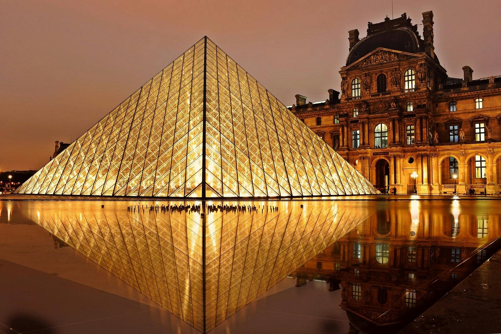 Classic Paris & Versailles Image
